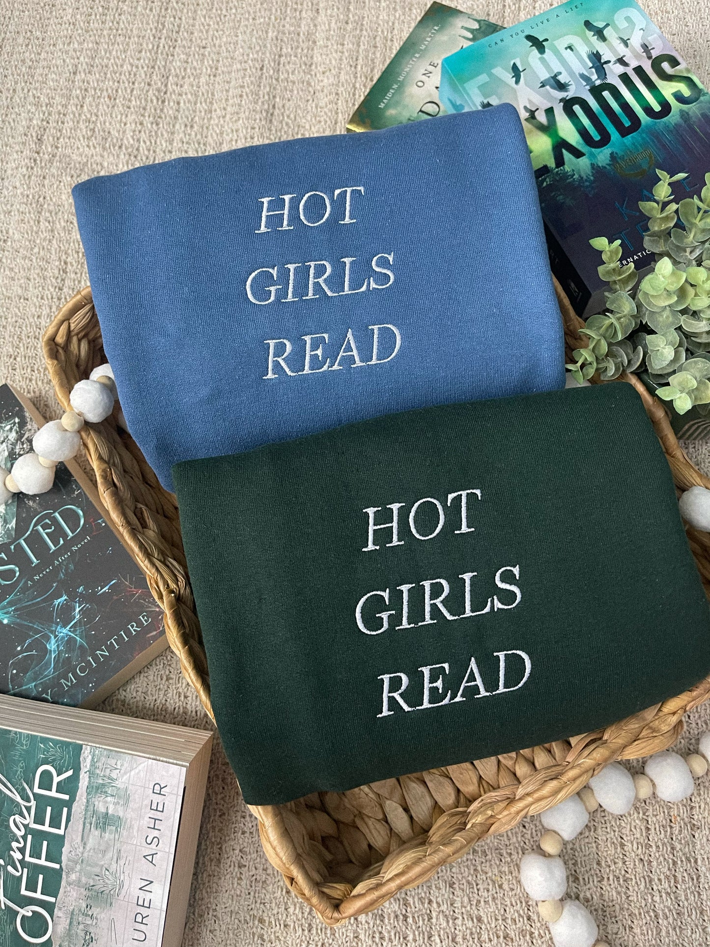 Hot Girls Read Sweatshirt